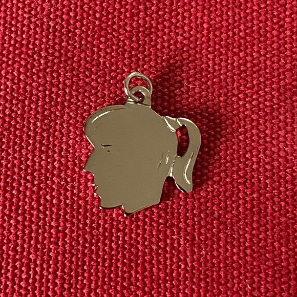 VTG I Paye & Baker I Sterling Silver I Girl Silhouette Profile Small Flat Charm - Picture 2 of 15